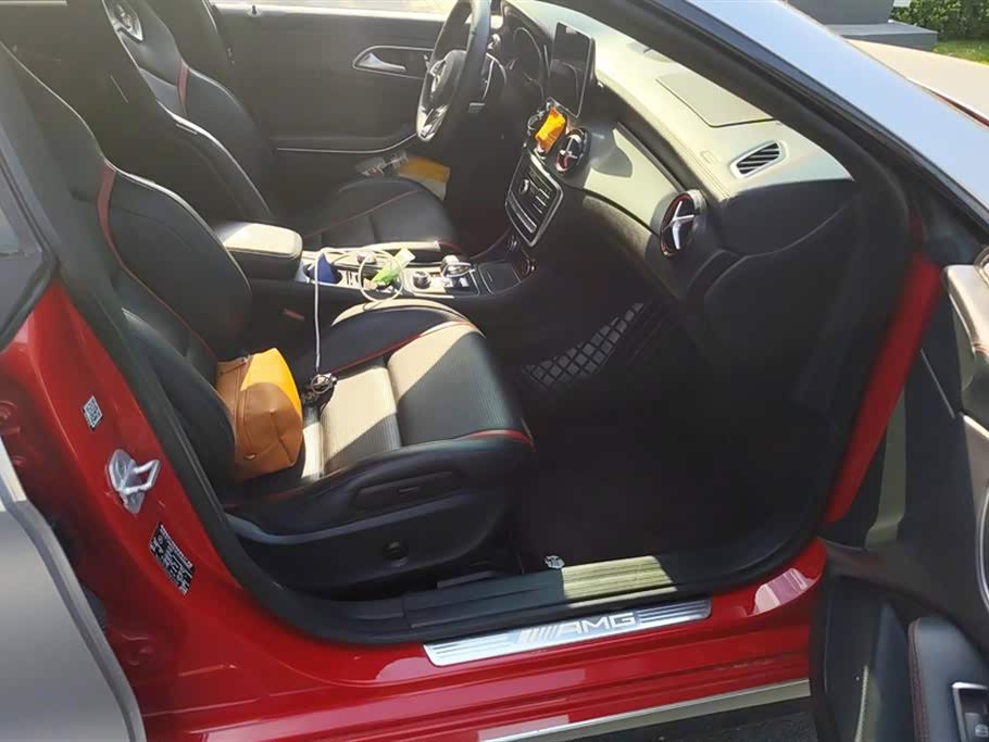Mercedes-Benz CLA AMG