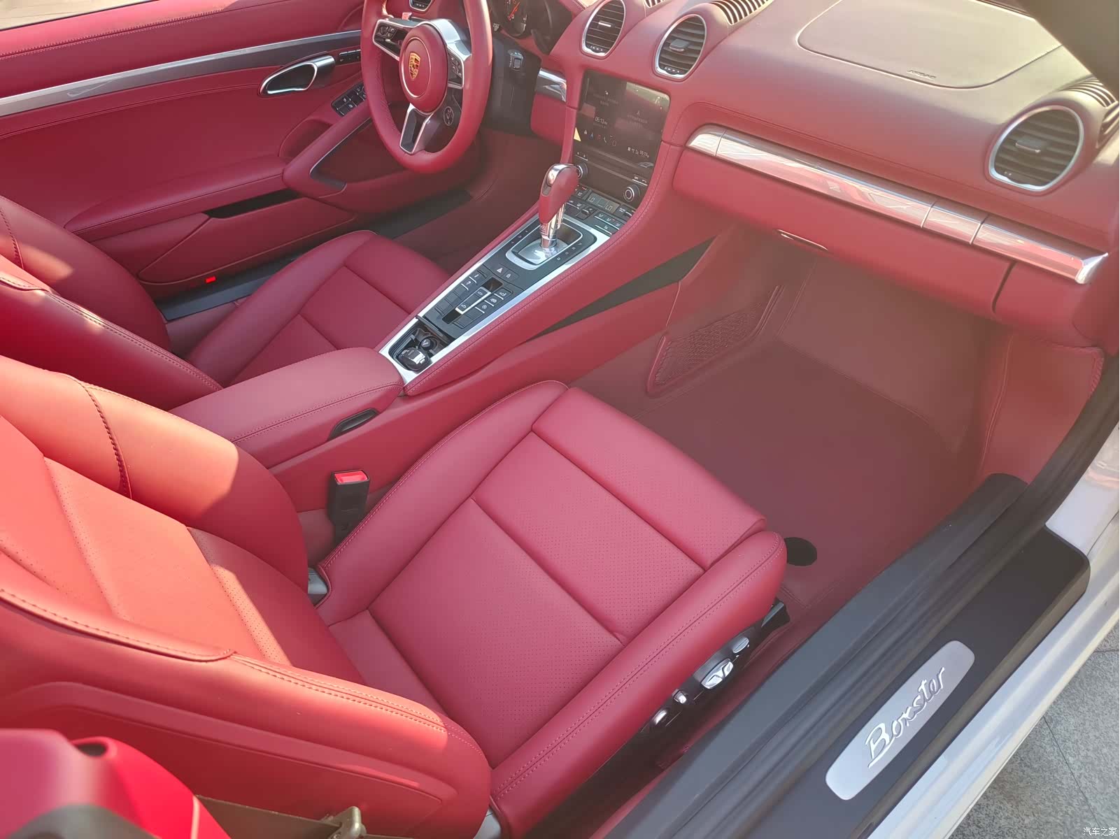 Porsche Boxster, 2025 12