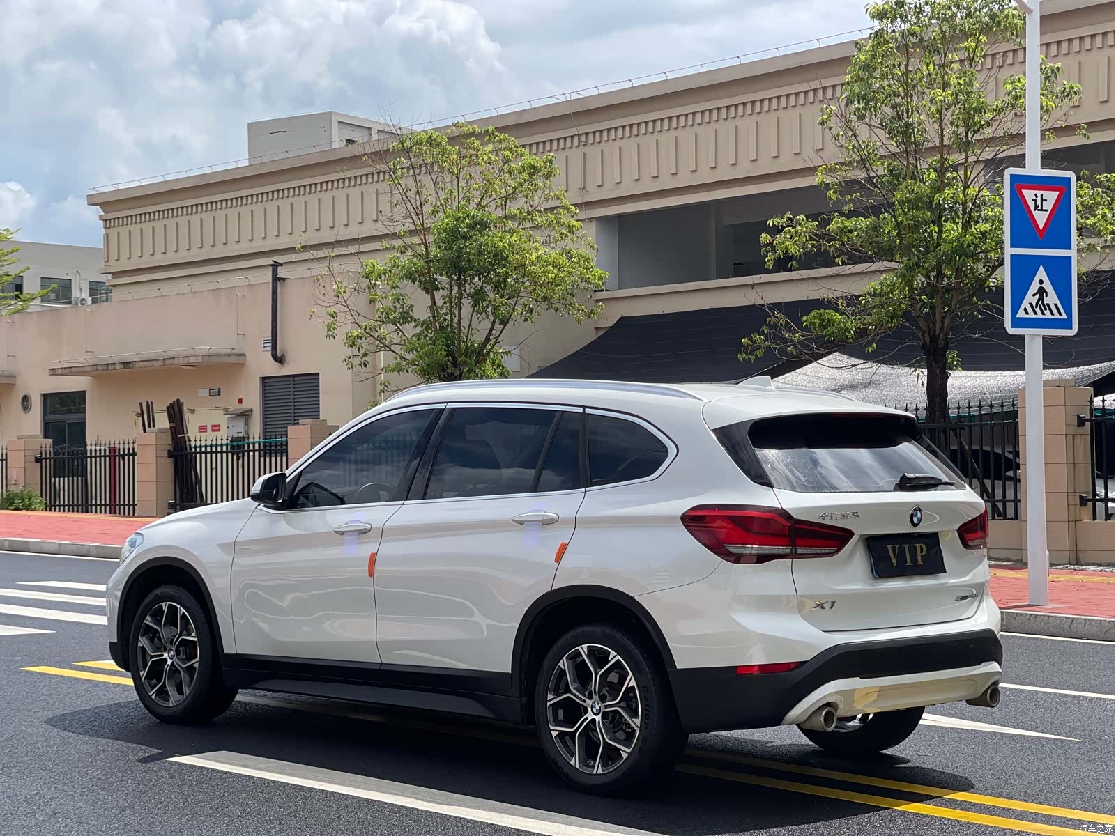 BMW X1, 2021 7