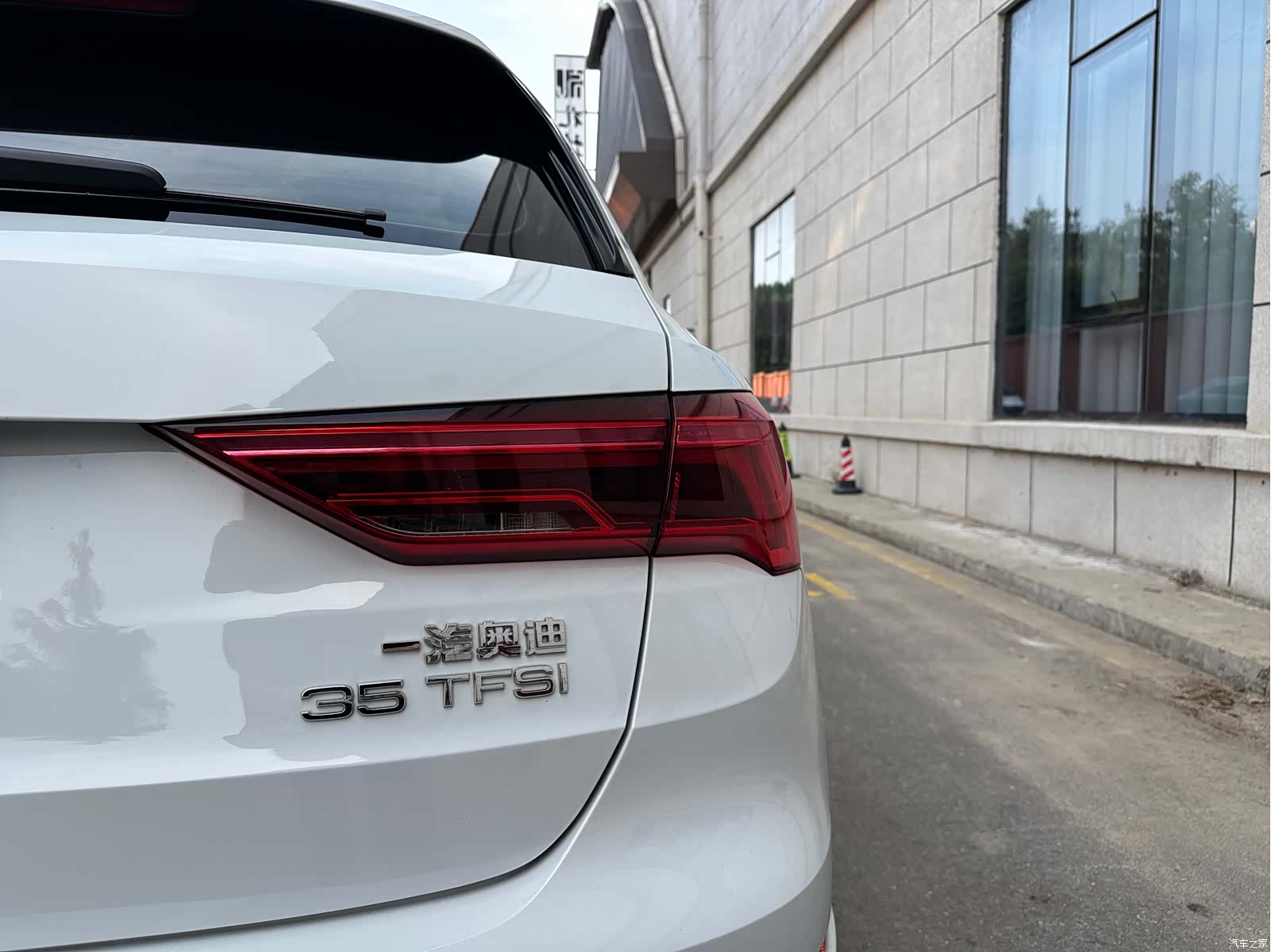 Audi Q3, 2022 6