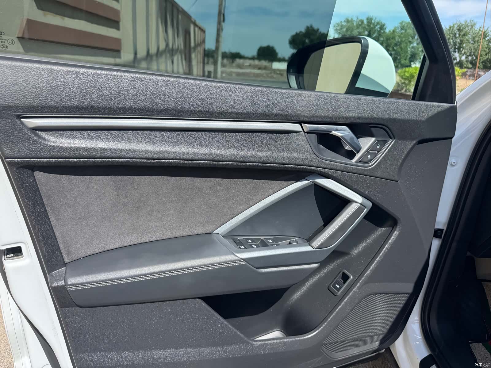 Audi Q3, 2024 9