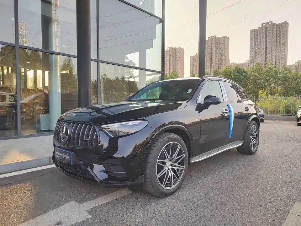 Mercedes-Benz GLC AMG