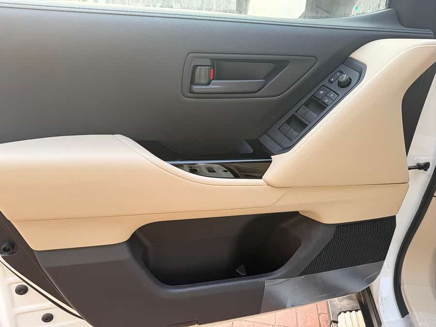 Toyota Land Cruiser 2026, фото 18