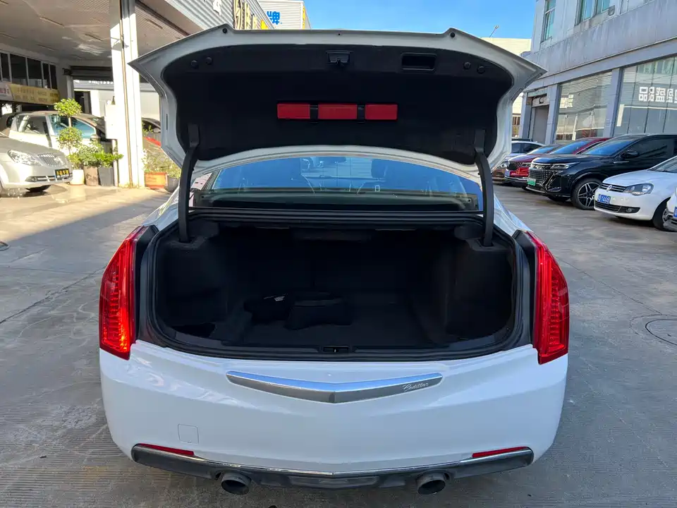 Cadillac ATS-L