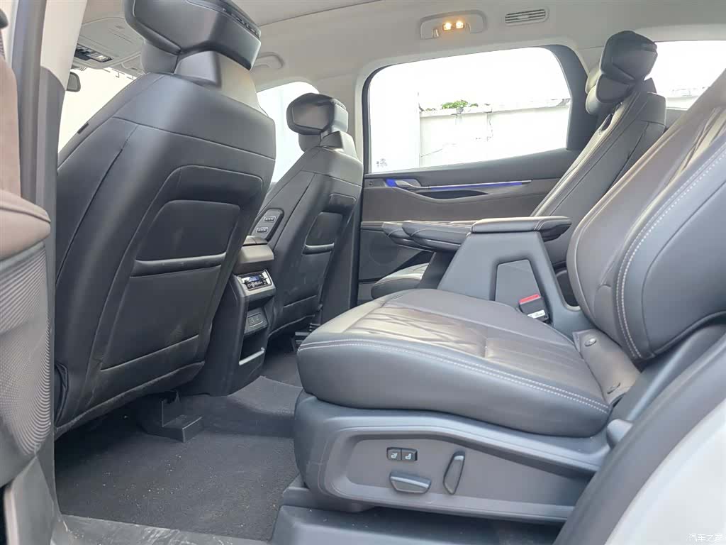 Ford Edge L, 2025 12