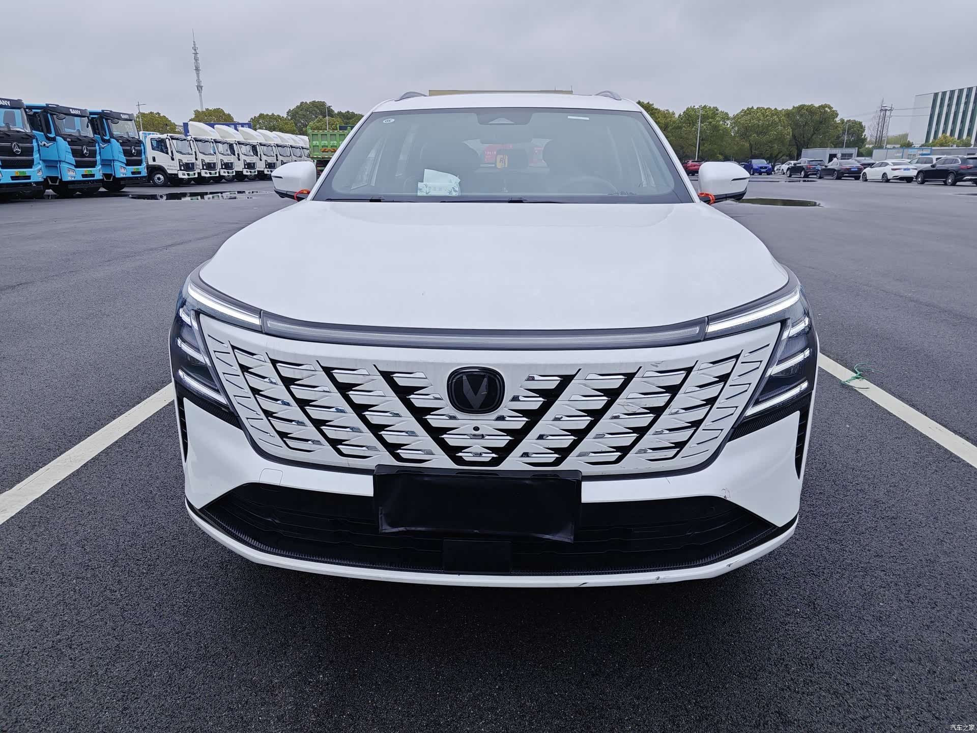 Changan CS75