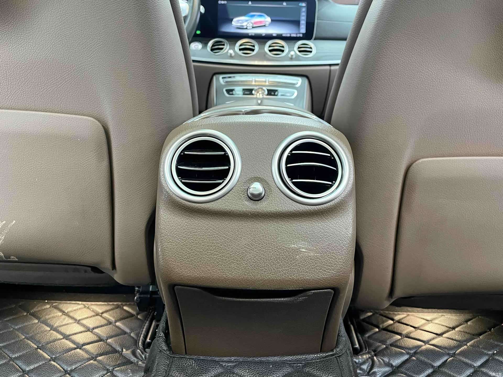 Mercedes-Benz E-Class, 2020 17