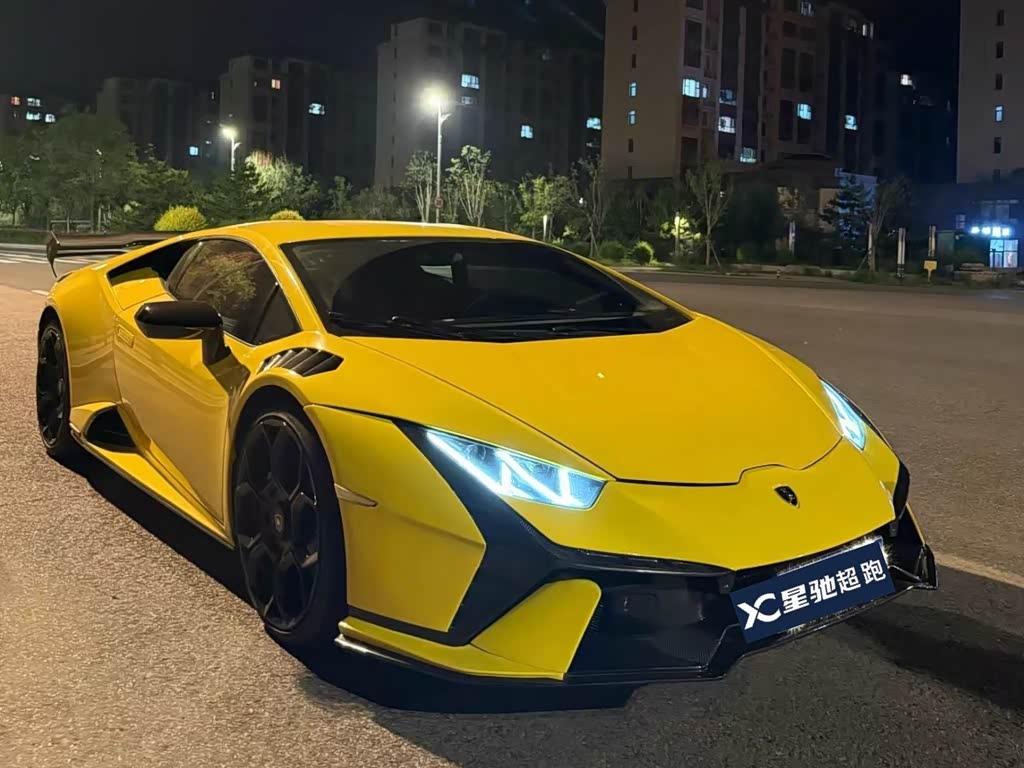 Lamborghini Huracán 2016 Huracán RWD Coupe