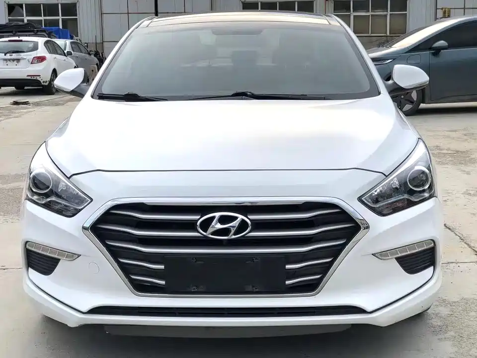 Hyundai Name picture
