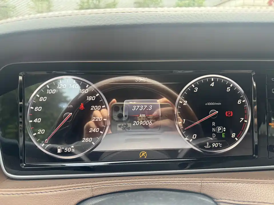Mercedes-Benz S-class Mercedes-Benz S-class