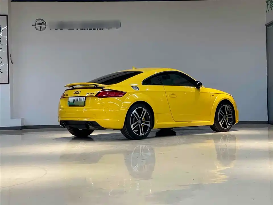 Audi TT