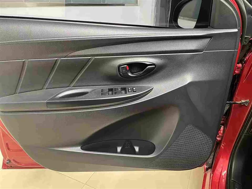 Toyota YARiS L Zhixuan