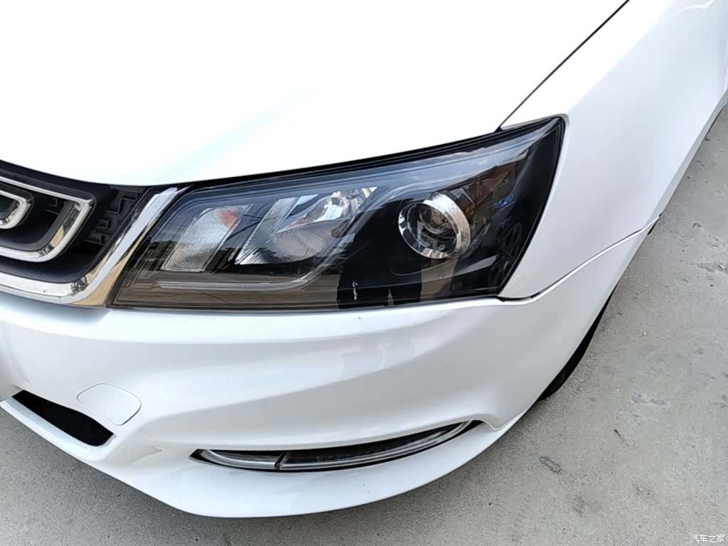 Geely Emgrand, 2018 24