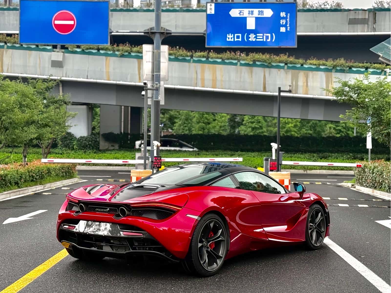McLaren 720S, 2020 7