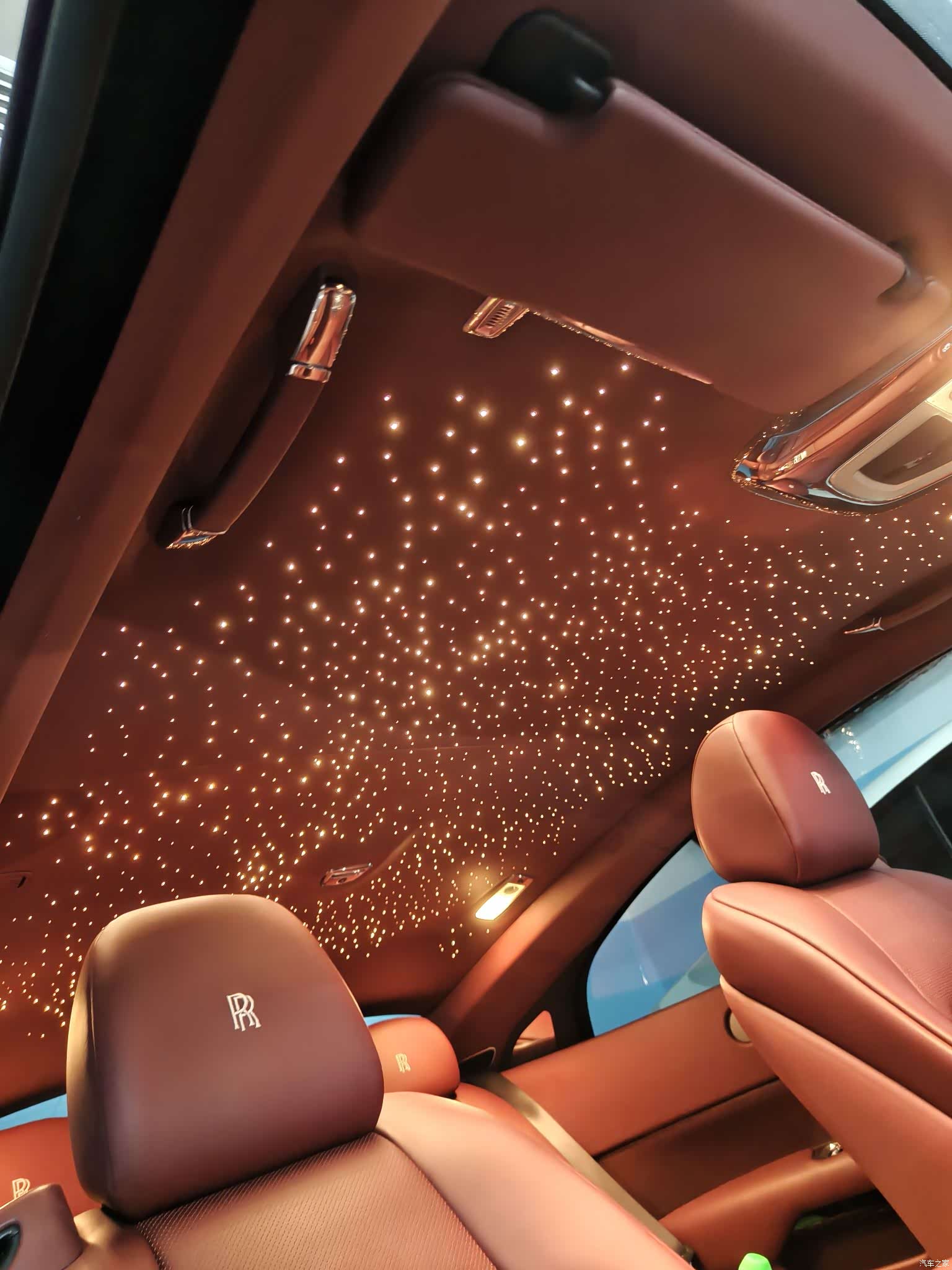 Rolls-Royce Wraith, 2018 7