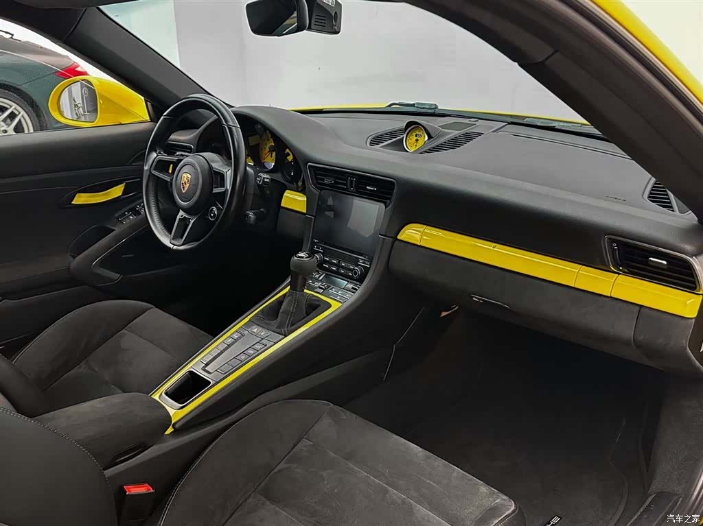 Porsche 911, 2019 13