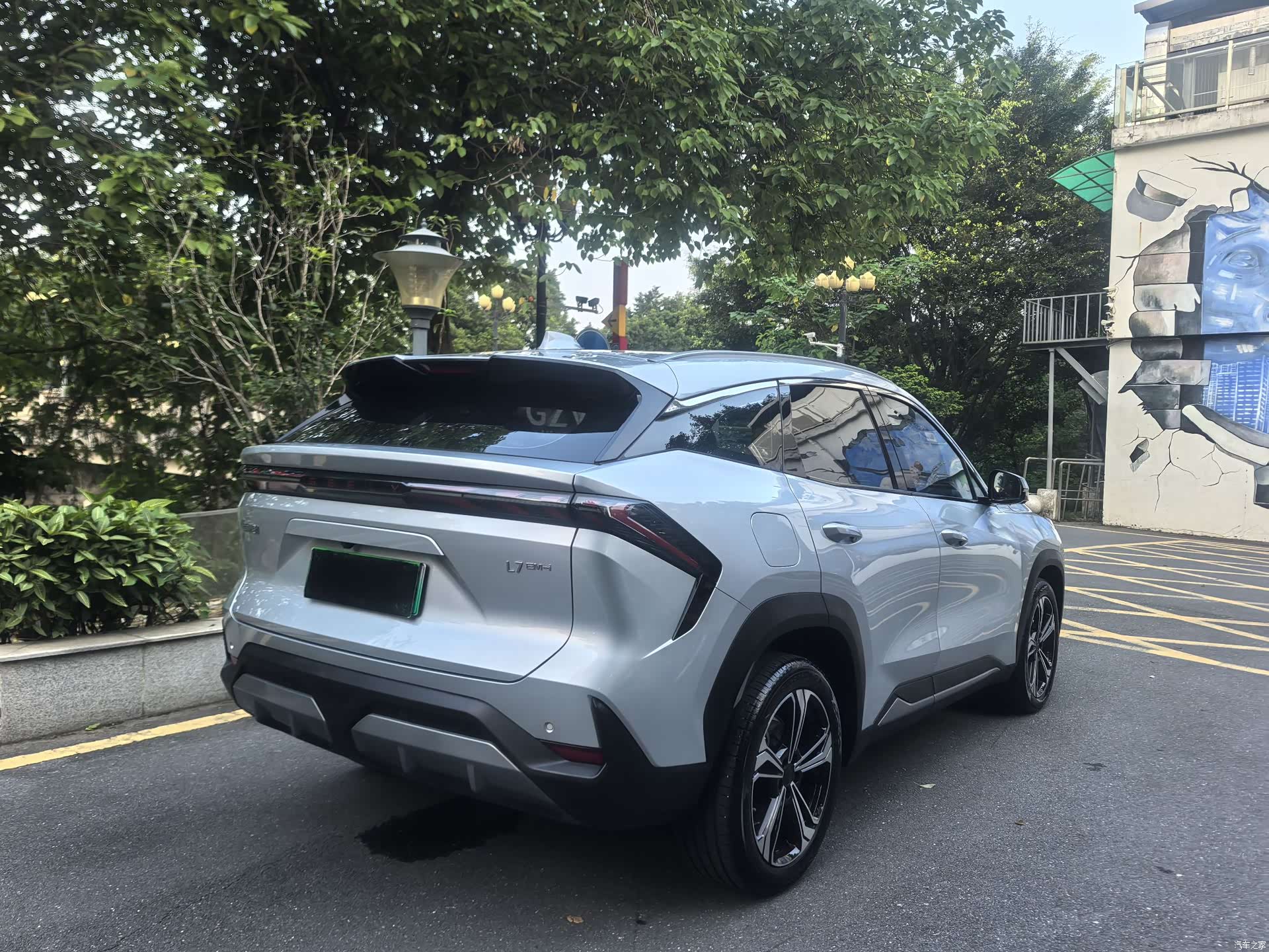 Geely Galaxy L7, 2025 4