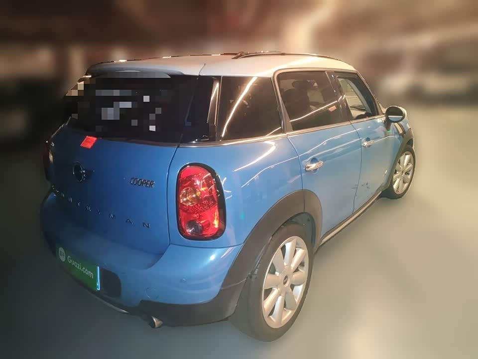 MINI COUNTRYMAN