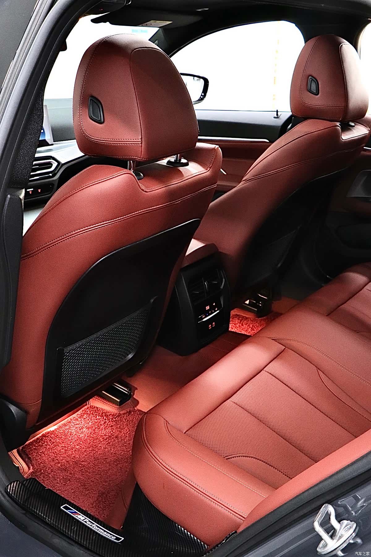 BMW 4 Series, 2024 13