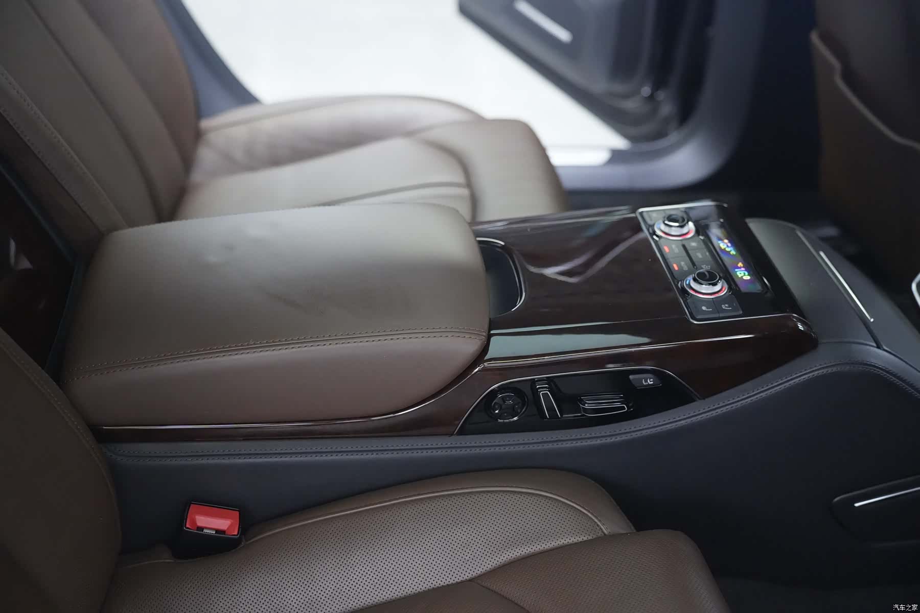 Audi A8L, 2013 17