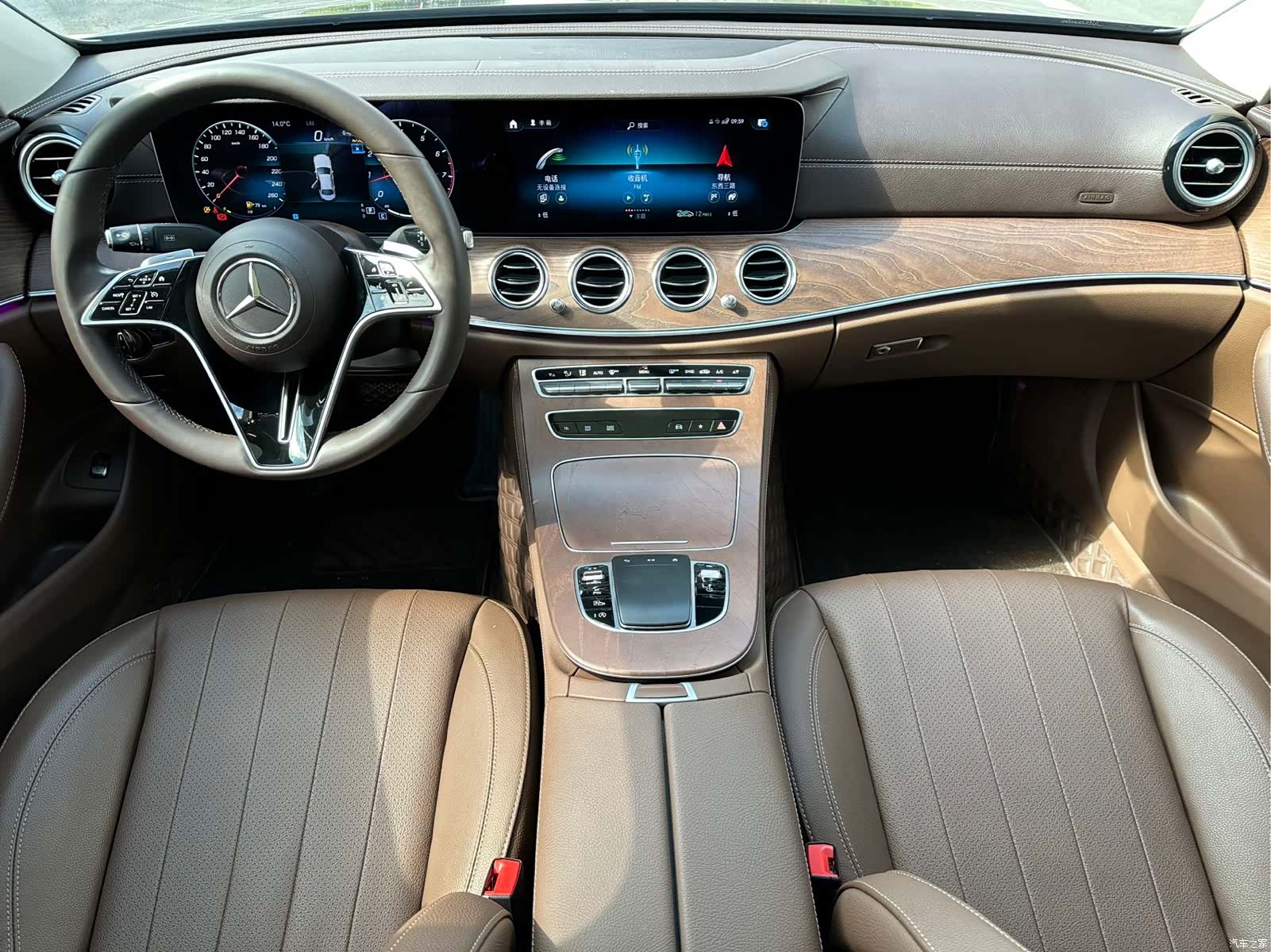Mercedes-Benz E-Class, 2023 все фото