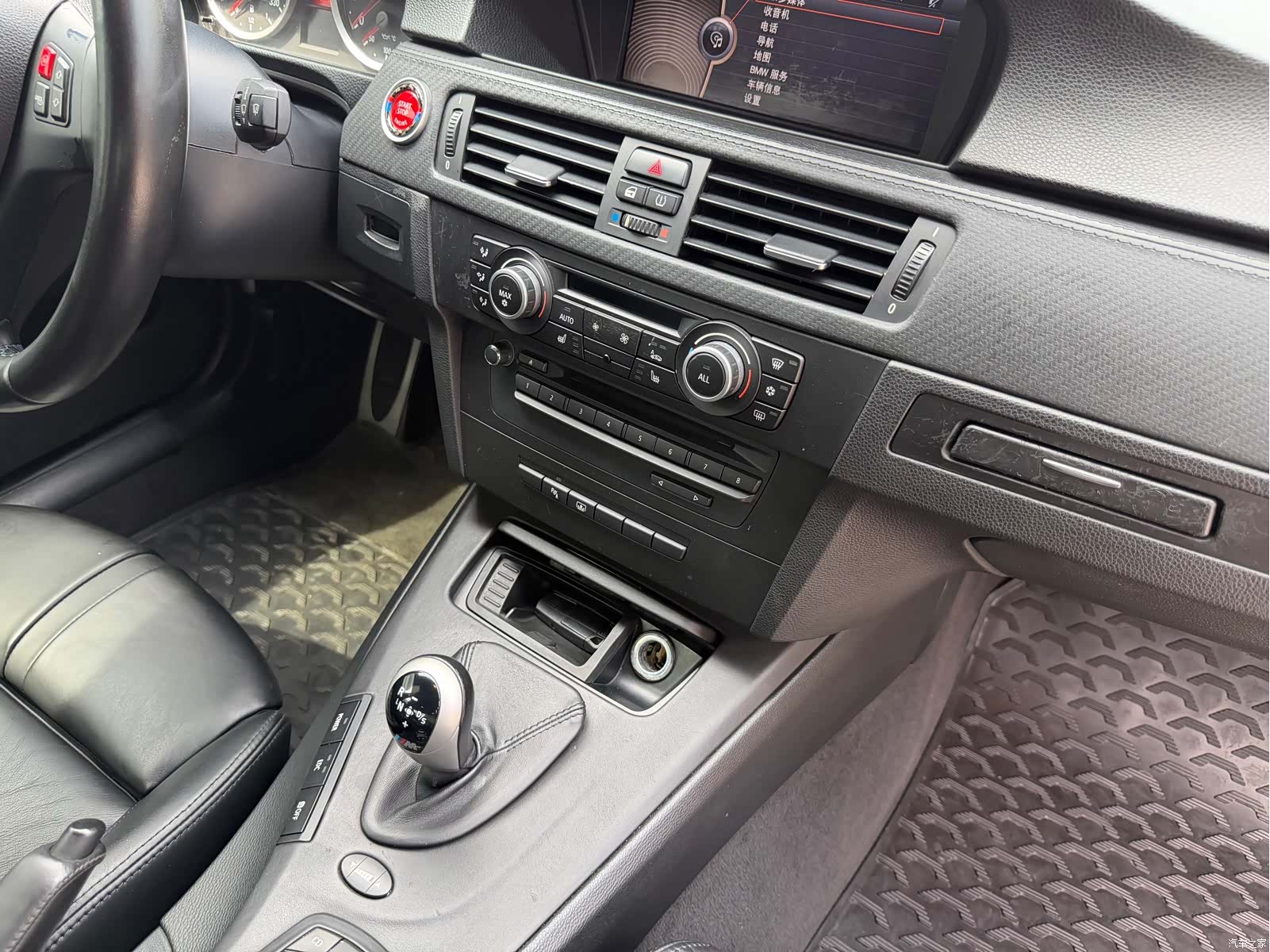 BMW M3, 2010 8
