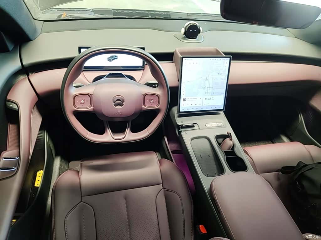NIO ET5, 2025 10