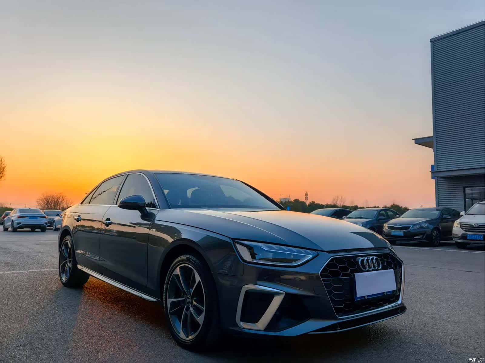Audi A4L, 2023 3