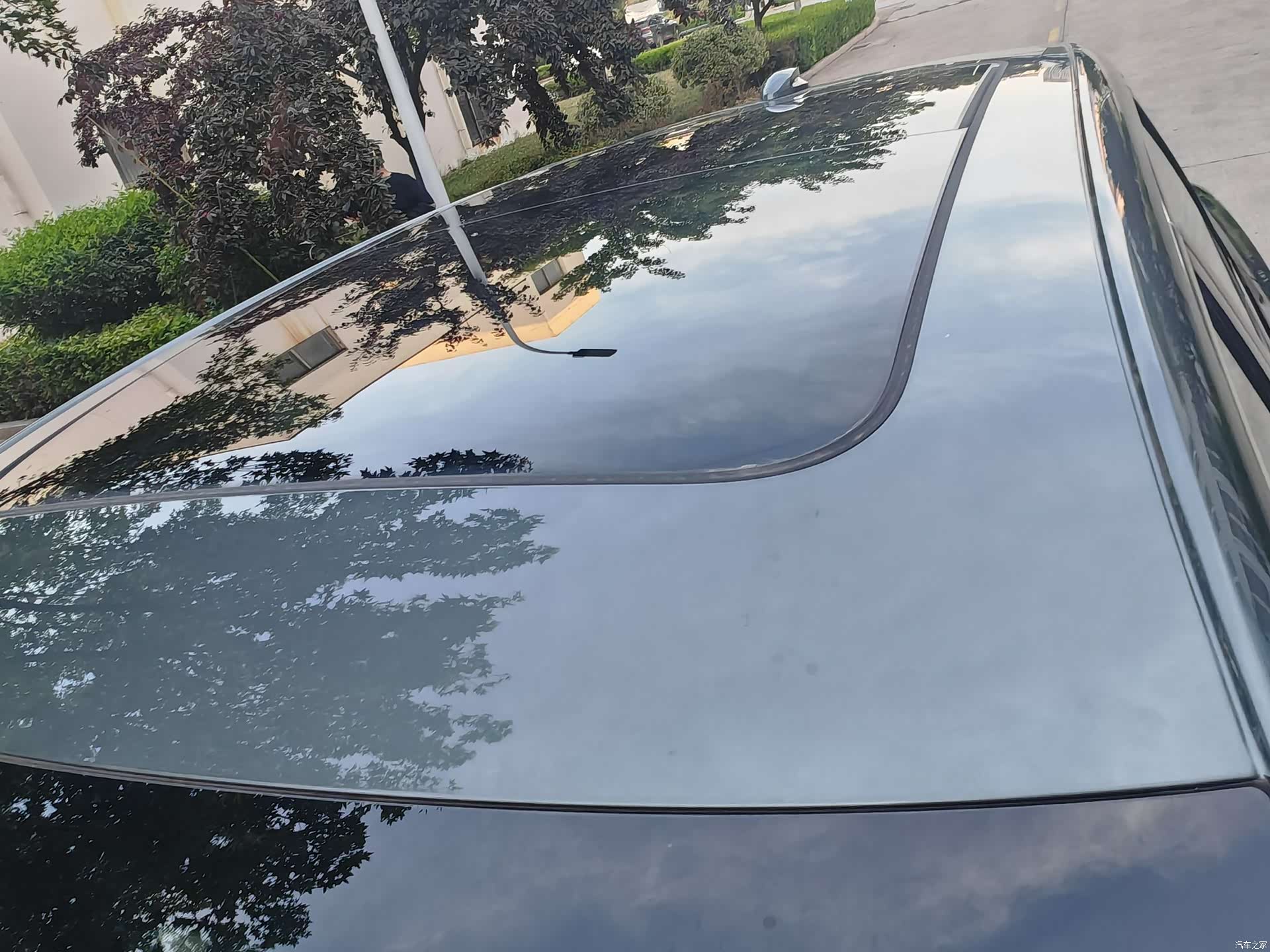 Hongqi HS6, 2026 27