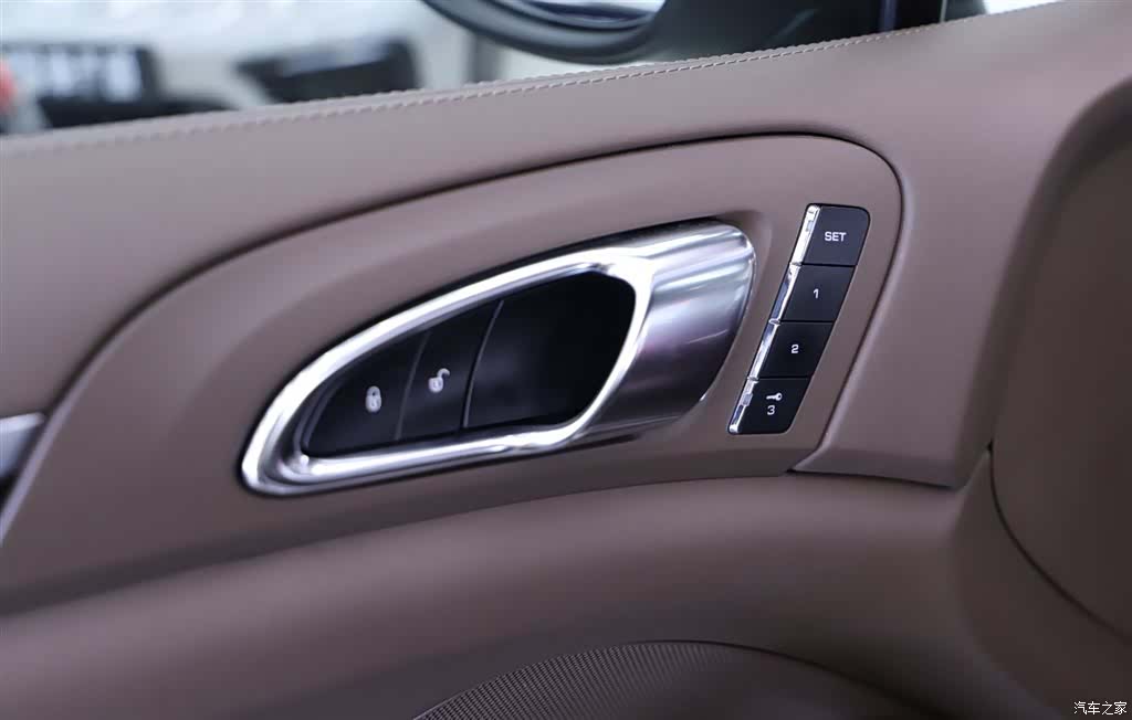 Porsche Cayenne, 2014 13