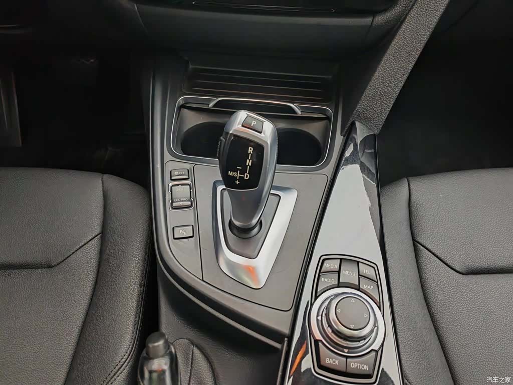 BMW 3 Series, 2016 13