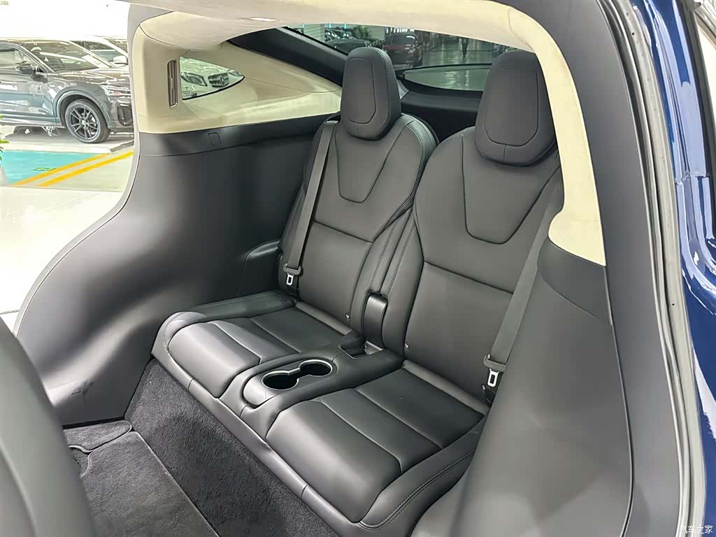 Tesla Model X, 2018 13