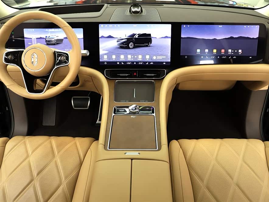 AITO Ask the world M9