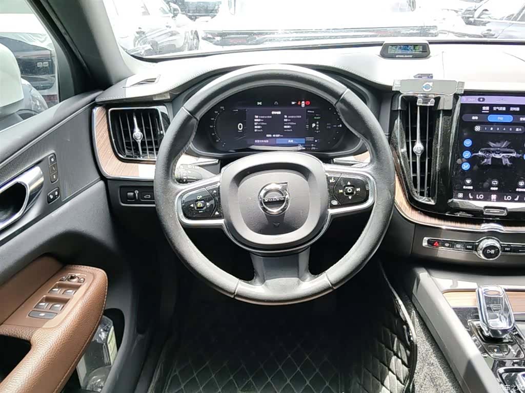 Volvo XC60, 2021 11