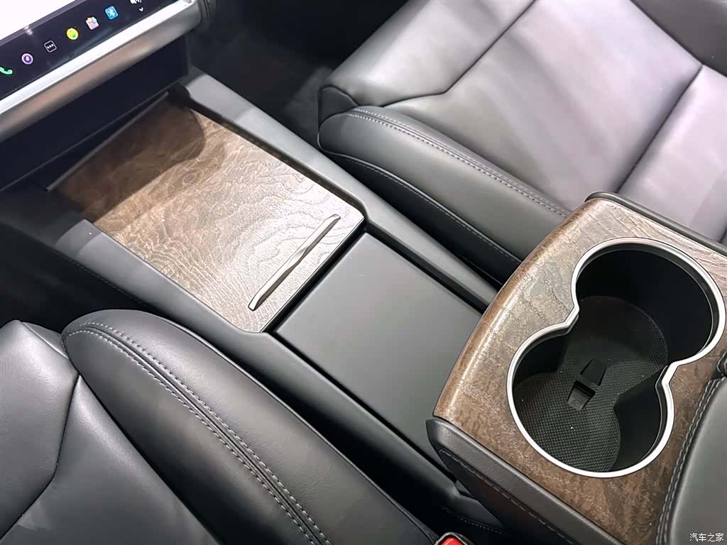 Tesla Model X, 2018 21