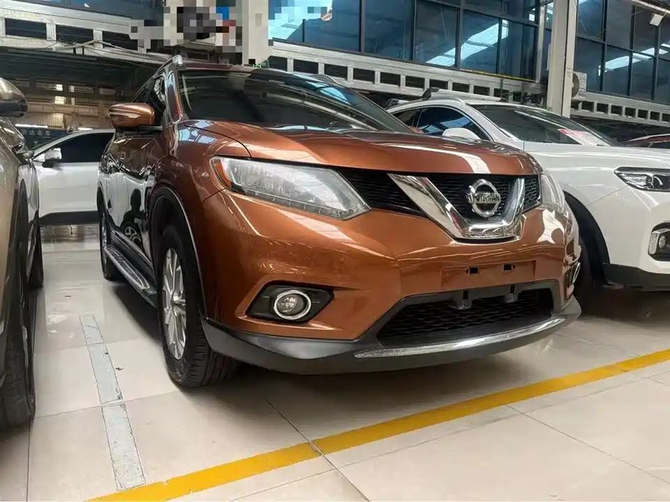 Nissan Qijun