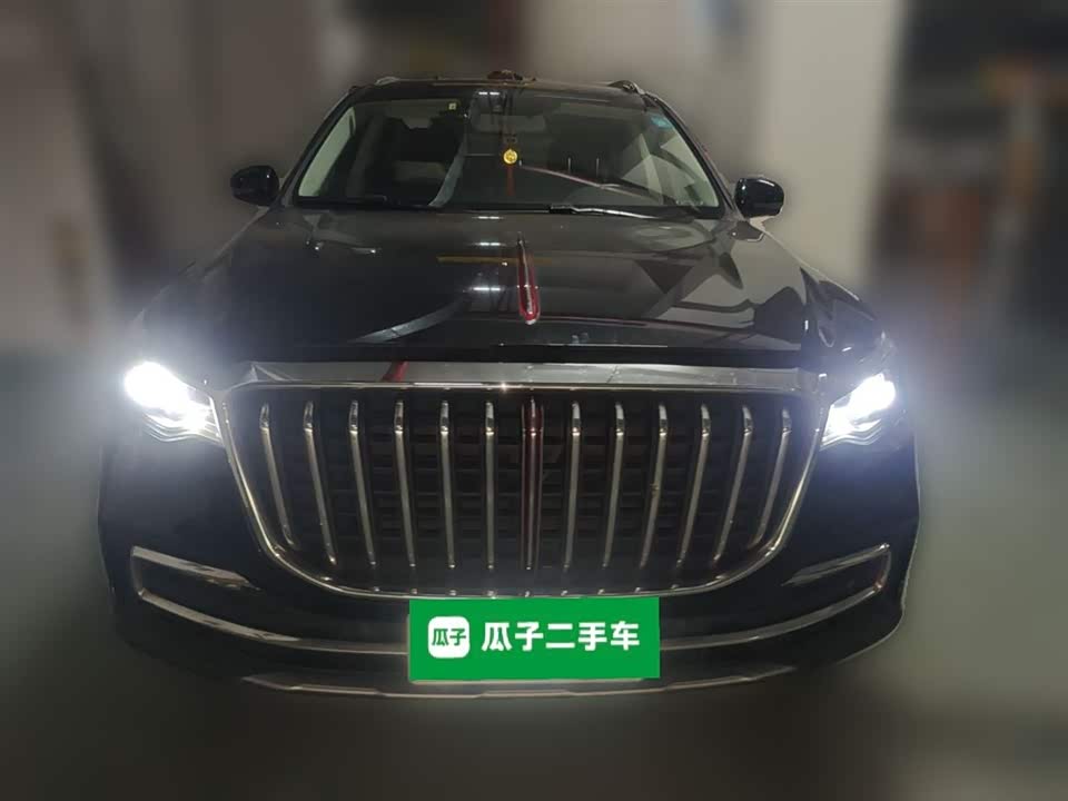 Hongqi HS7