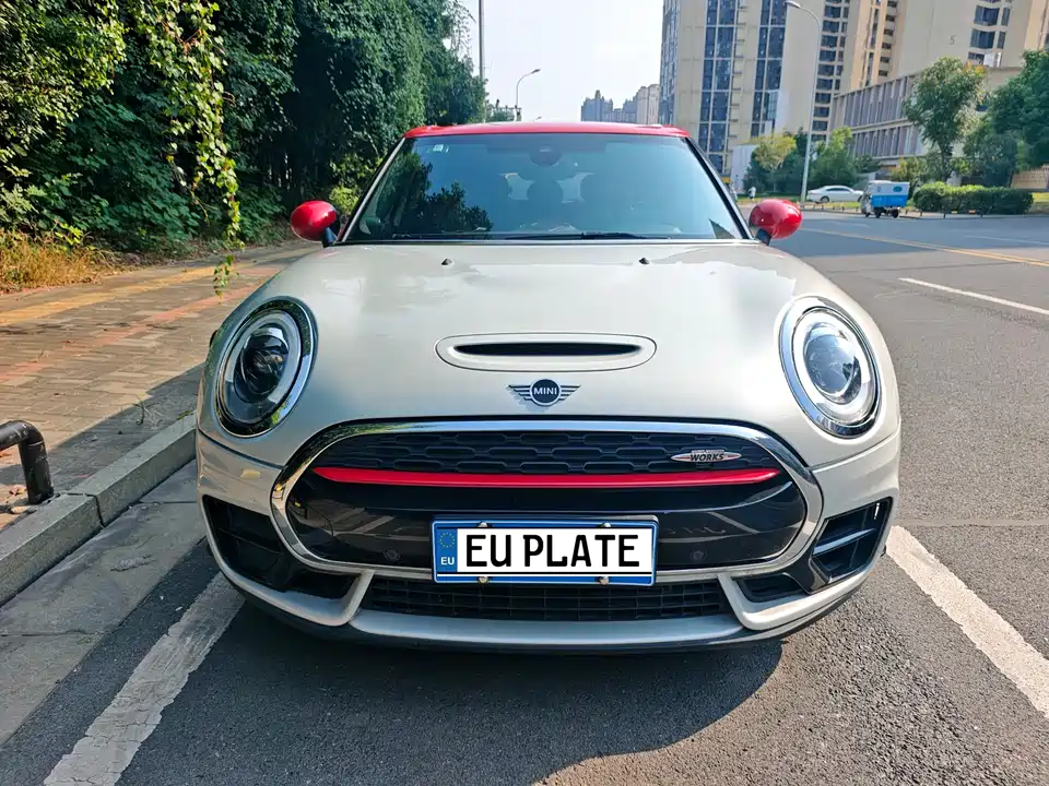 MINI JCW CLUBMAN