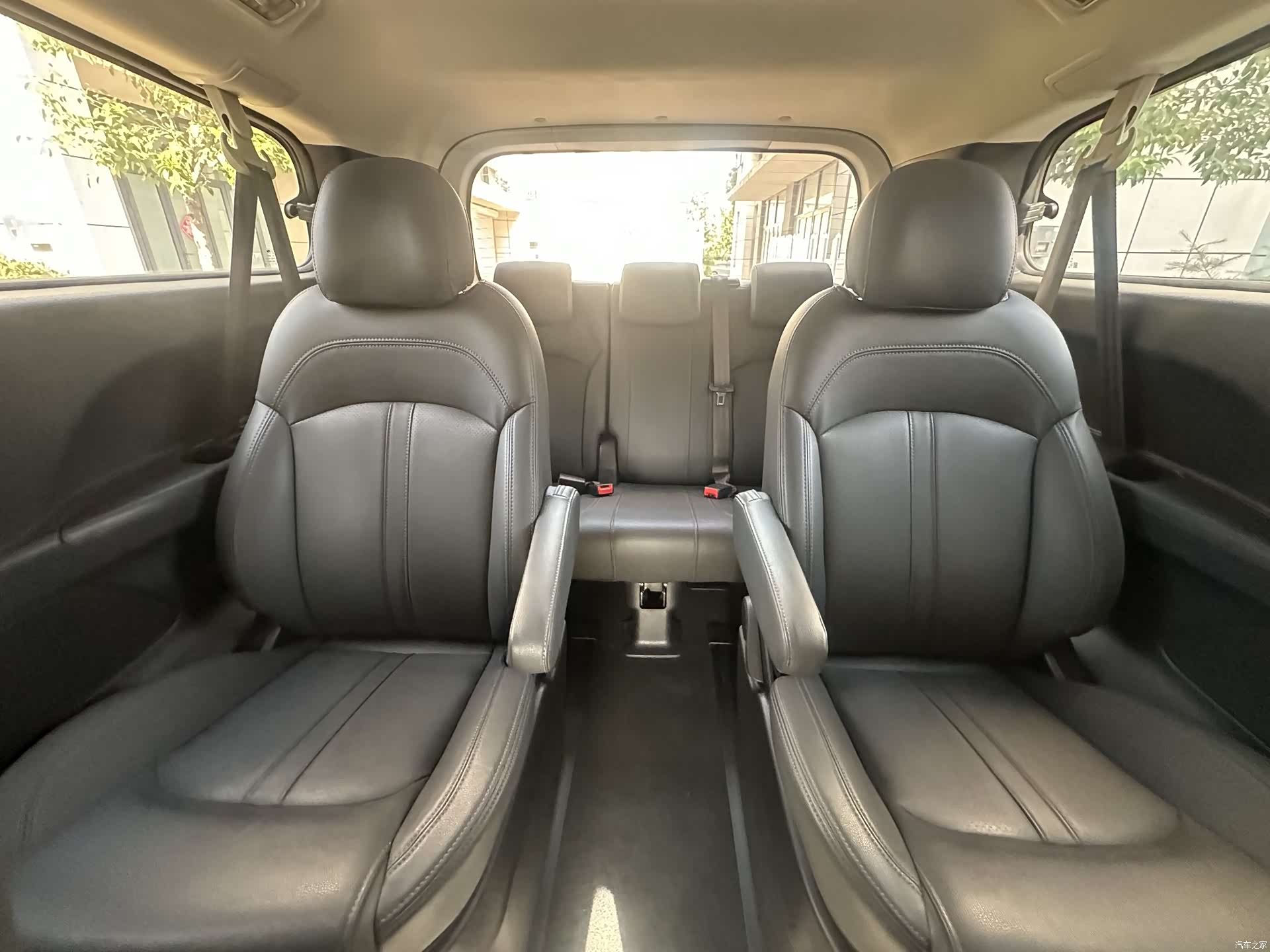 Maxus G10, 2022 19