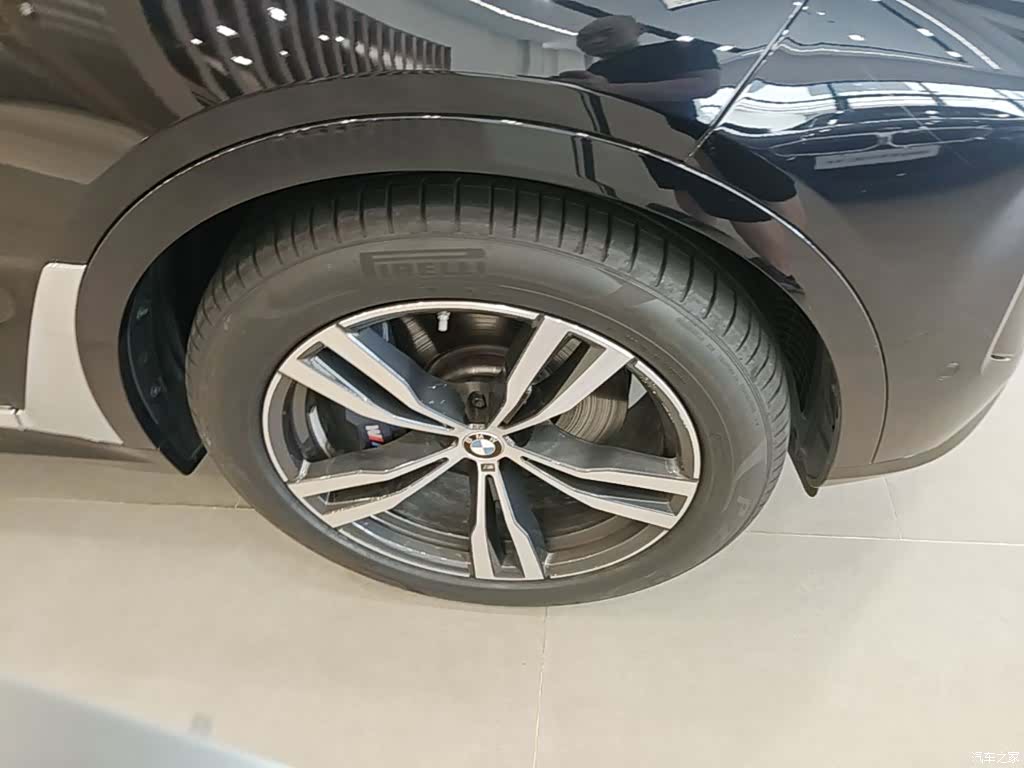 BMW X7, 2023 14