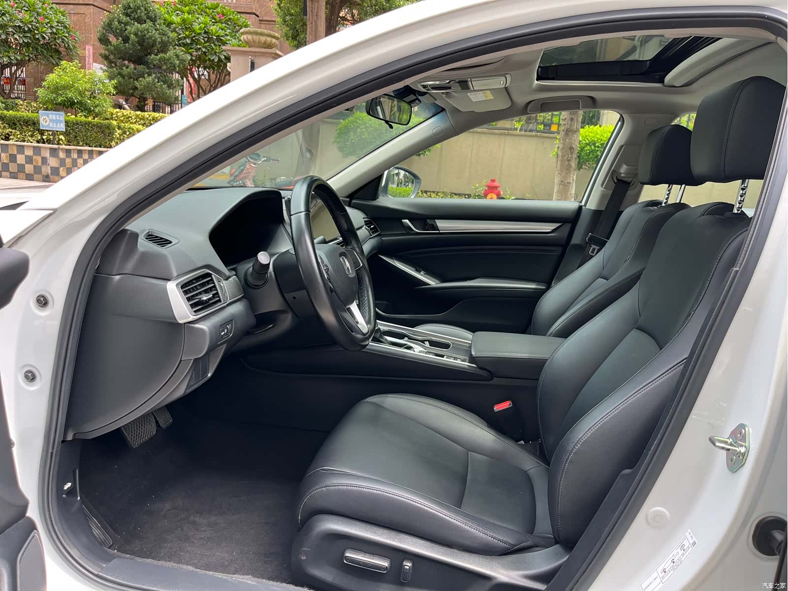Honda Accord, 2022 9