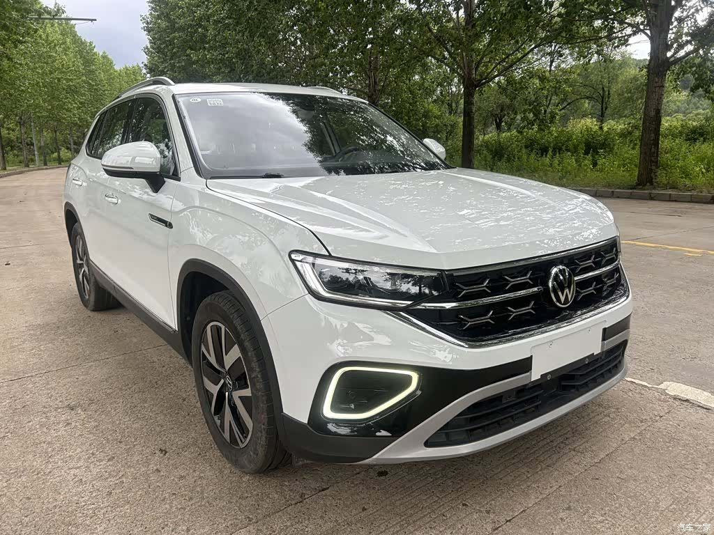 Volkswagen Tayron, 2023 3