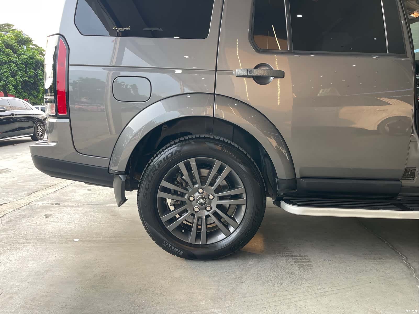 Land Rover Discovery, 2016 16