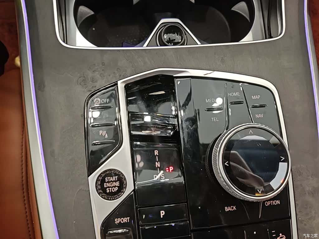 BMW X7, 2023 21