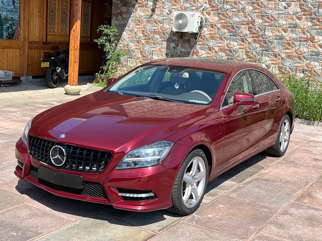 Mercedes-Benz CLS
