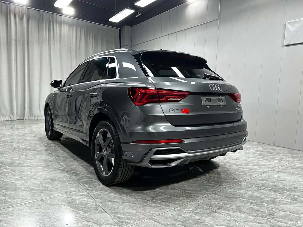 Audi Q3, 2022 все фото