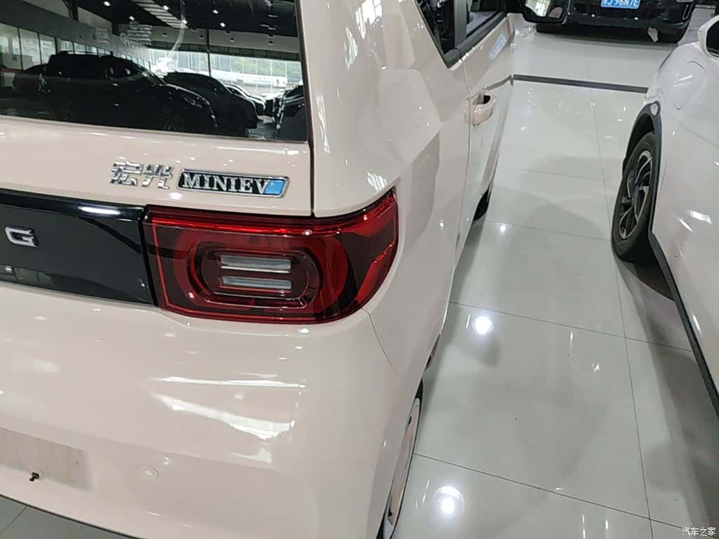 Wuling MINIEV, 2023 8
