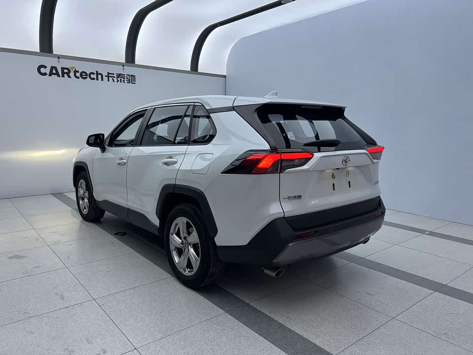 Toyota RAV4 Rongfang