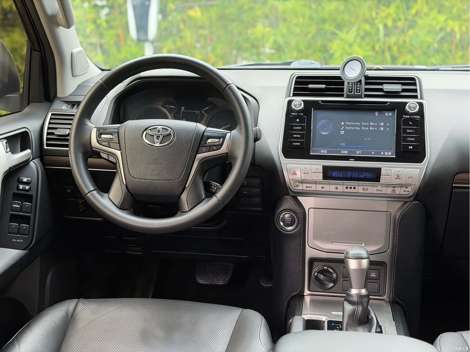 Toyota Prado, 2019 10