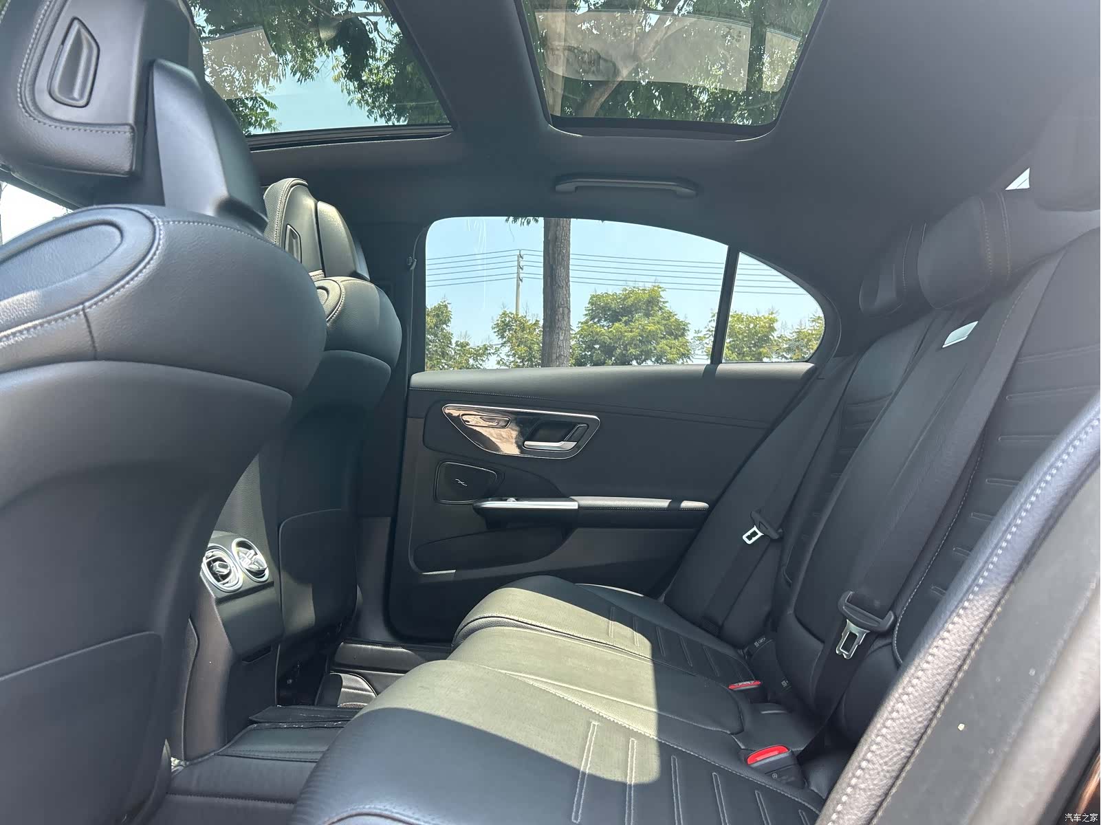 Mercedes-Benz C-Class, 2022 16